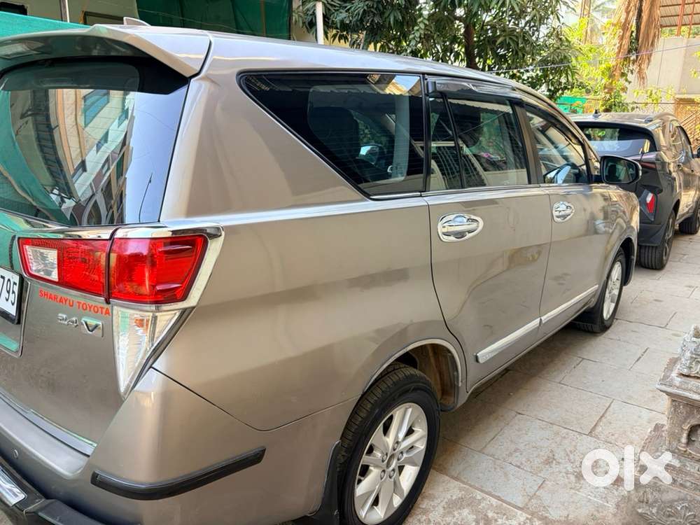 Toyota Innova Crysta 2017 Diesel Manual