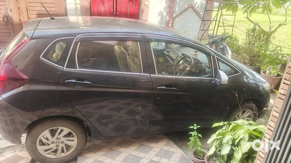 Honda Jazz V Mt Privilege 2017