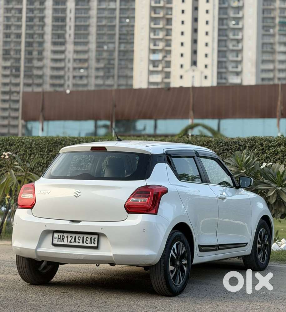 Maruti Suzuki Swift 1.2 Vxi (o), 2023, Petrol