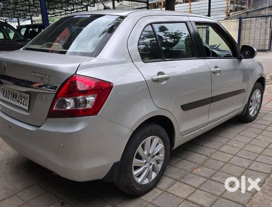 Maruti Suzuki Dzire 1.2 Zxi, 2015, Petrol