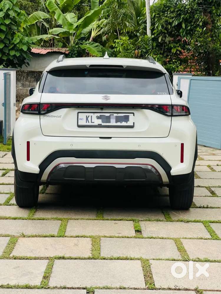 Maruti Suzuki Fronx 2024 Petrol 26000 Km Driven