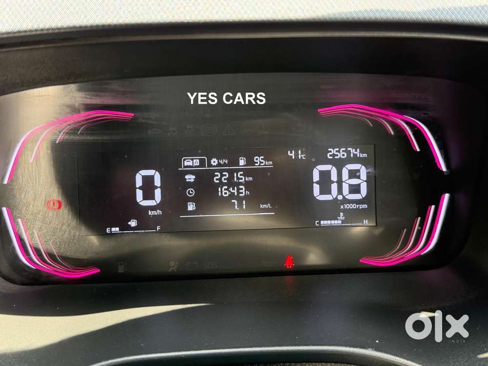 Kia Carens 1.4 Premium 7 Str, 2023, Petrol