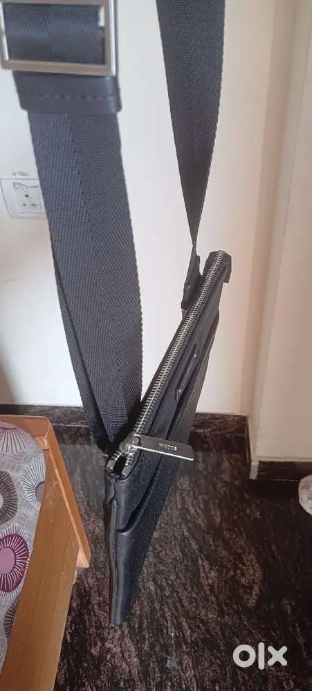Woodland cross body bag