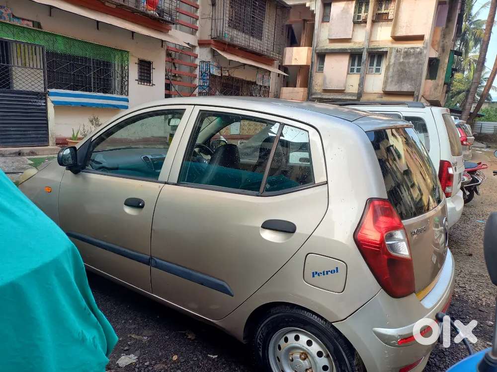 Hyundai I10 For Sale With All Papers Clear And Rc Valid Upto 2031