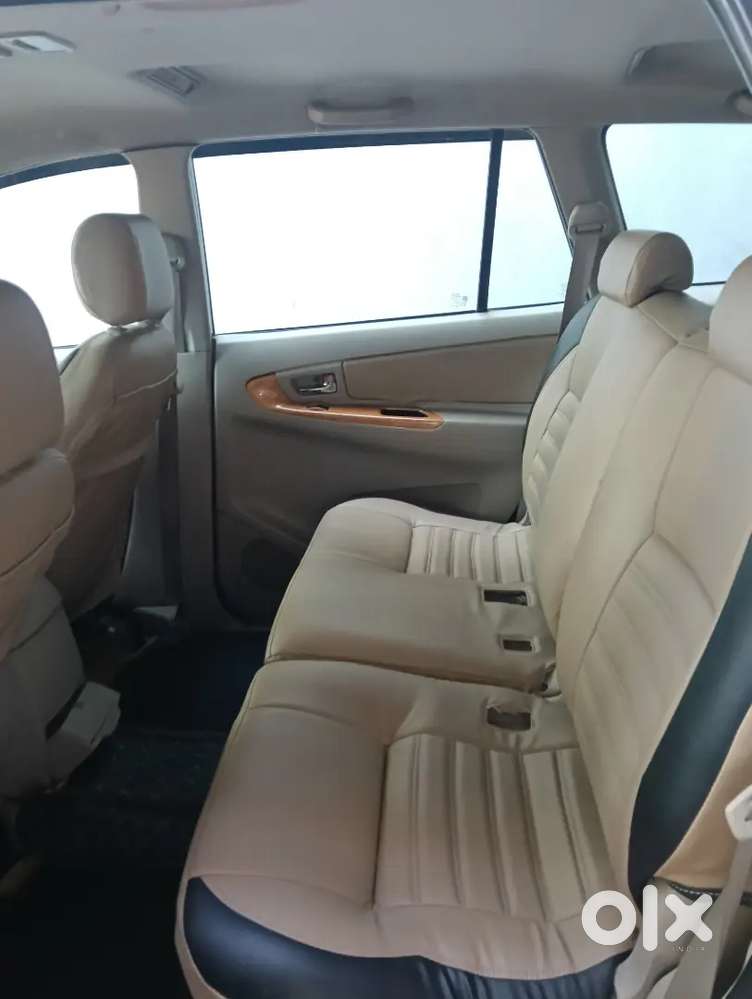 Toyota Innova Diesel 2010 With 1st Ownership
