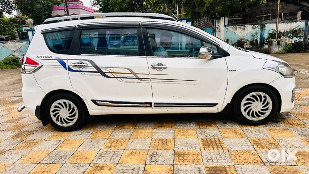 Maruti Suzuki Ertiga 2012 Diesel 85000 Km Driven