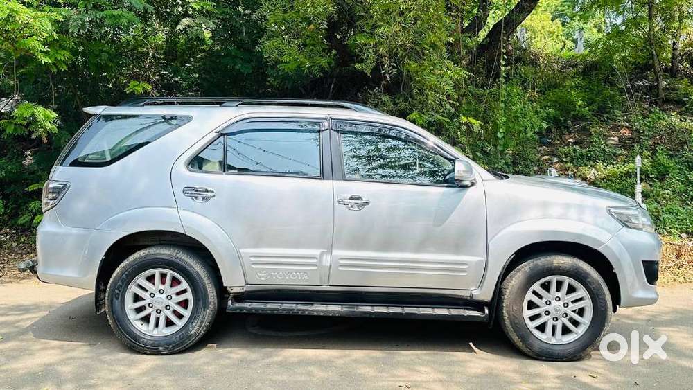 Toyota Fortuner 2011-2016 4x2 Manual, 2014, Diesel