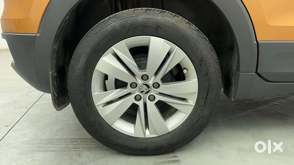 Skoda Kushaq Ambition 1.0l Tsi Mt, 2021, Petrol