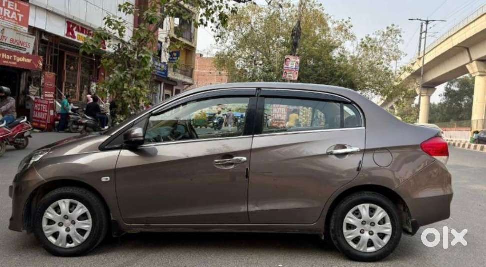 Honda Amaze S Mt I-vtec, 2015, Petrol