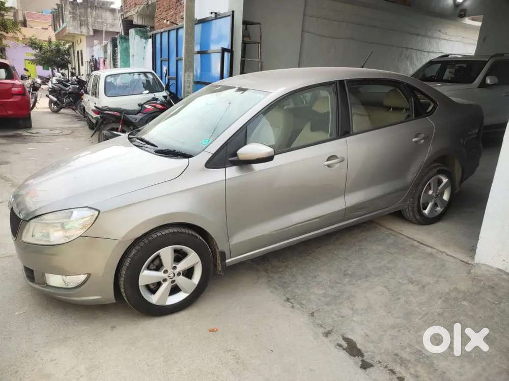Skoda Rapid 2015 Diesel 144702 Km Driven