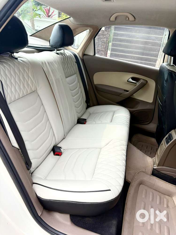 Skoda Rapid 1.6 Diesel Car 2014 Model