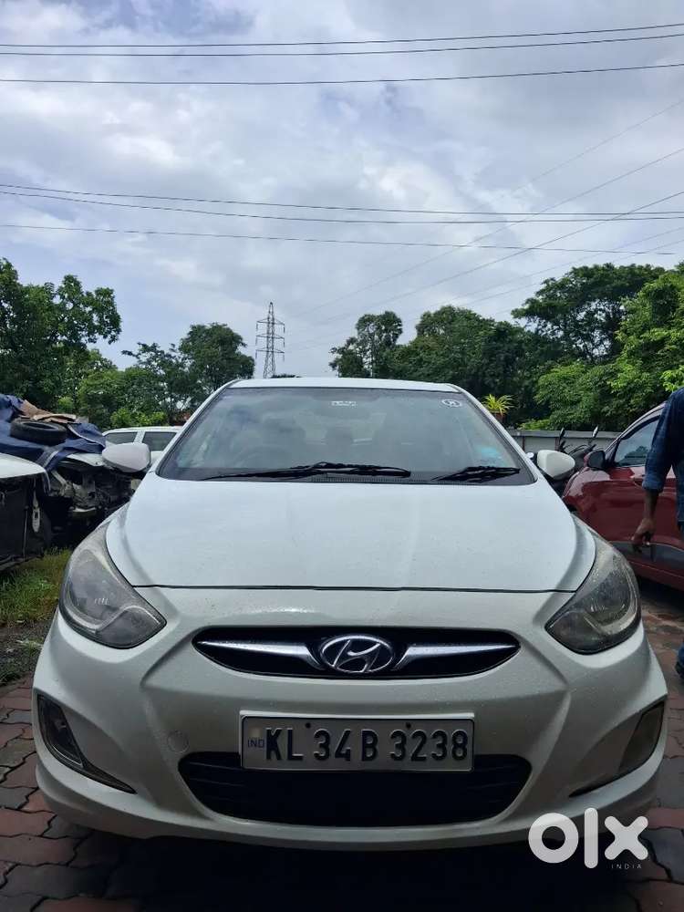 Hyundai Verna Diesel Manual 2012 Car