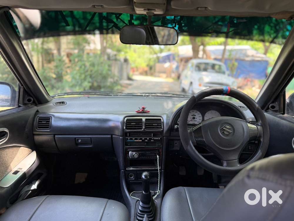 Maruti Suzuki Esteem Petrol 2003