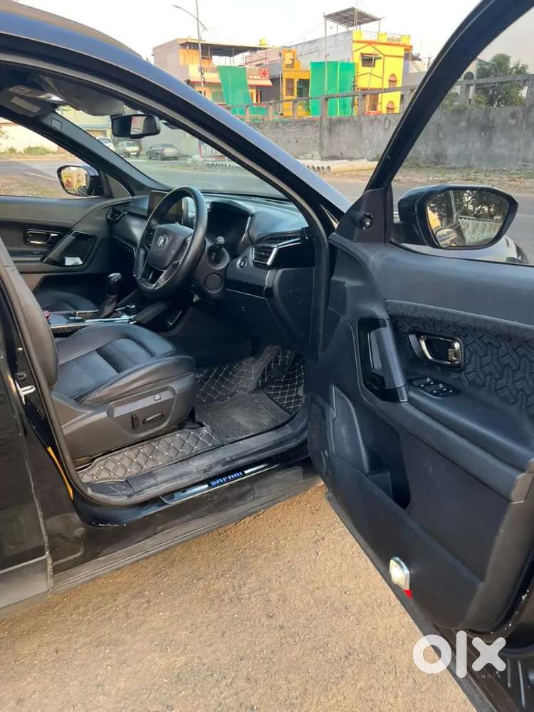 Tata Safari Dark Edition  New Tyres  Brand New Condition  Powerful