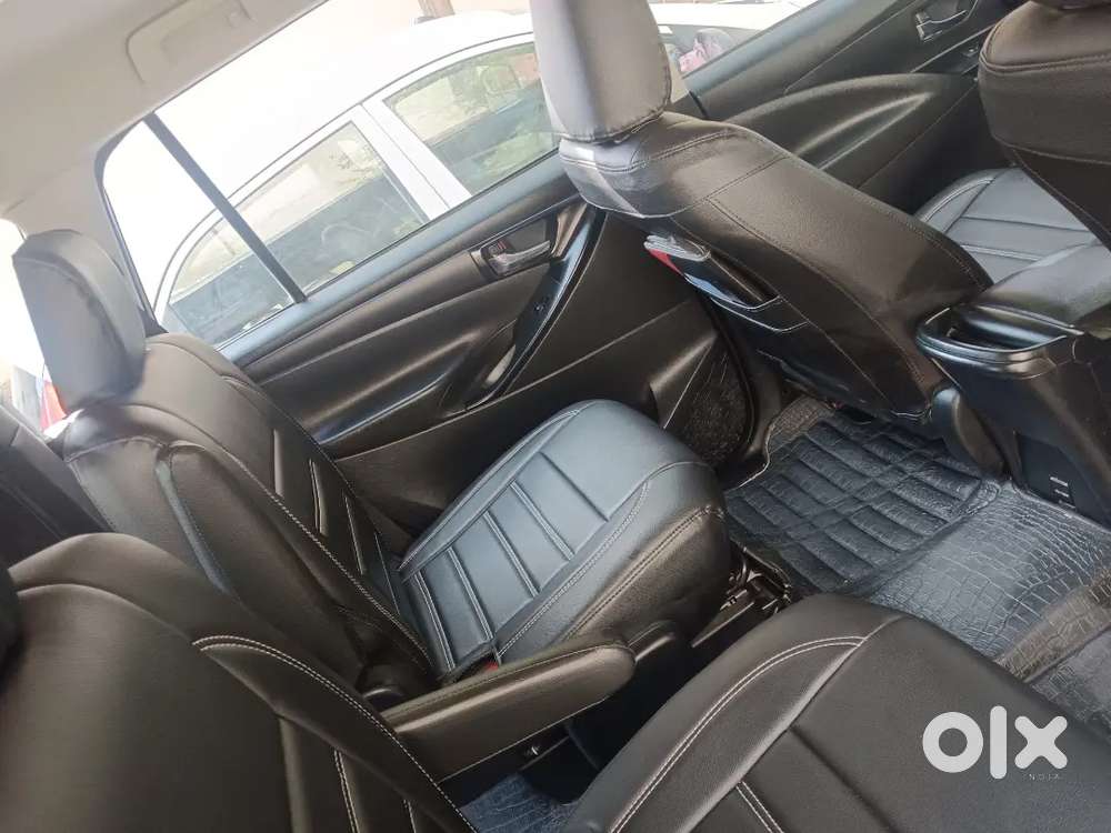 Toyota Innova Crysta