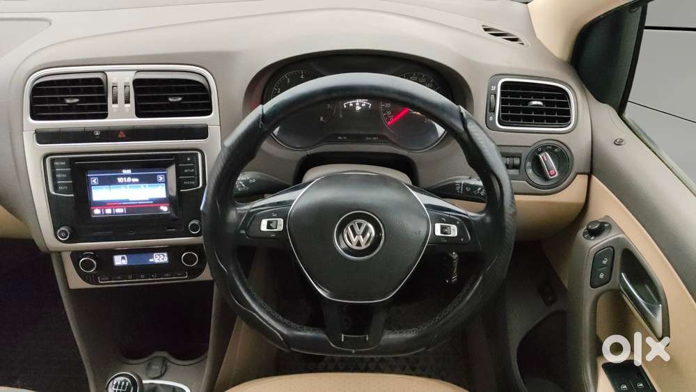 Volkswagen Vento 2013-2015 1.6 Highline, 2016, Petrol