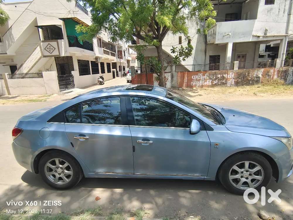 Full Varking Car. With Sunroof
