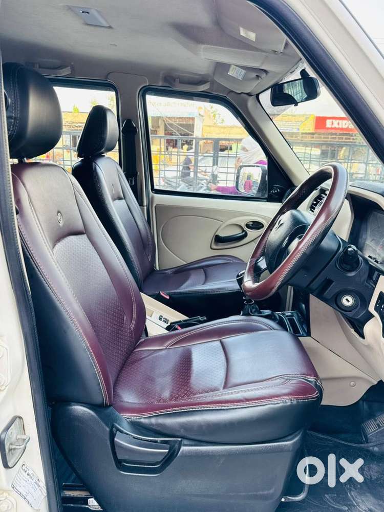 Mahindra Scorpio Classic 2.2 S 11 Mt 7 Str, 2022