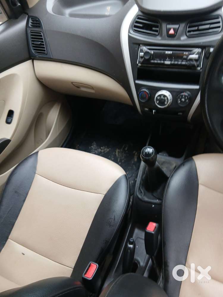 Hyundai Eon Era +, 2017, Petrol