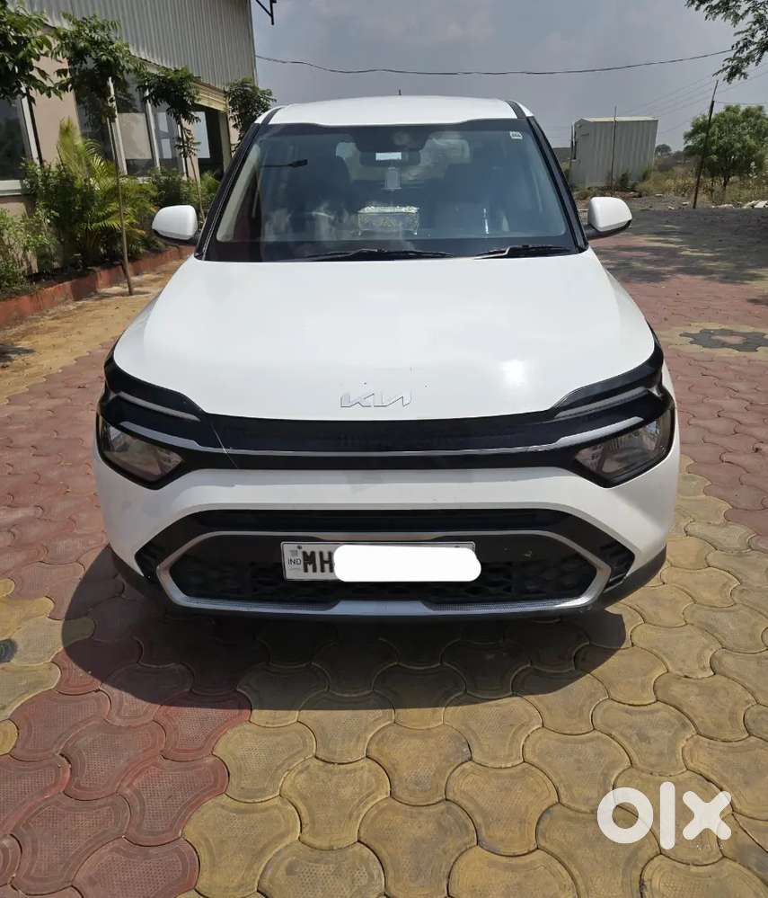 Kia Carens 2023 Diesel Well Maintained