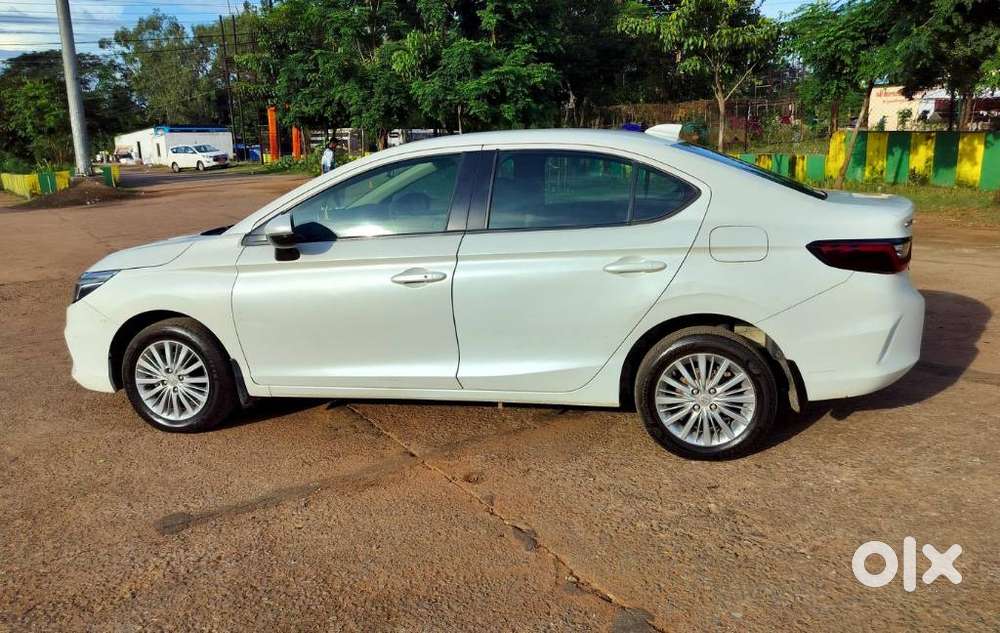 Honda City 1.5 V 5th Gen I-vtec Mt, 2021, Petrol