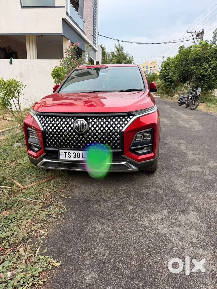 Mg Hector Plus 7 Seater Diesel 2023 Manual Dual Tone
