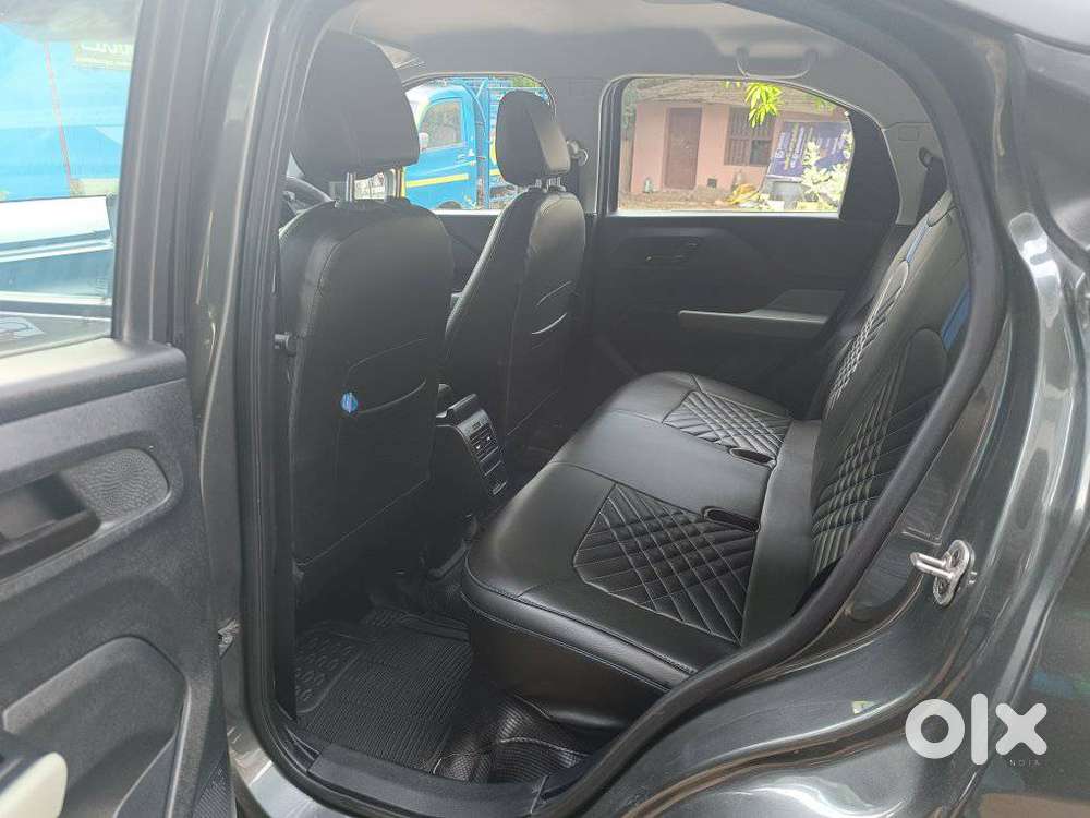 Tata Punch 1.2 Revotron Adventure Rhythm Pack Mt, 2025, Petrol