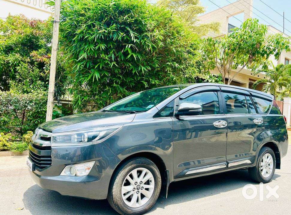 Toyota Innova Crysta 2.4 V, 2018, Diesel
