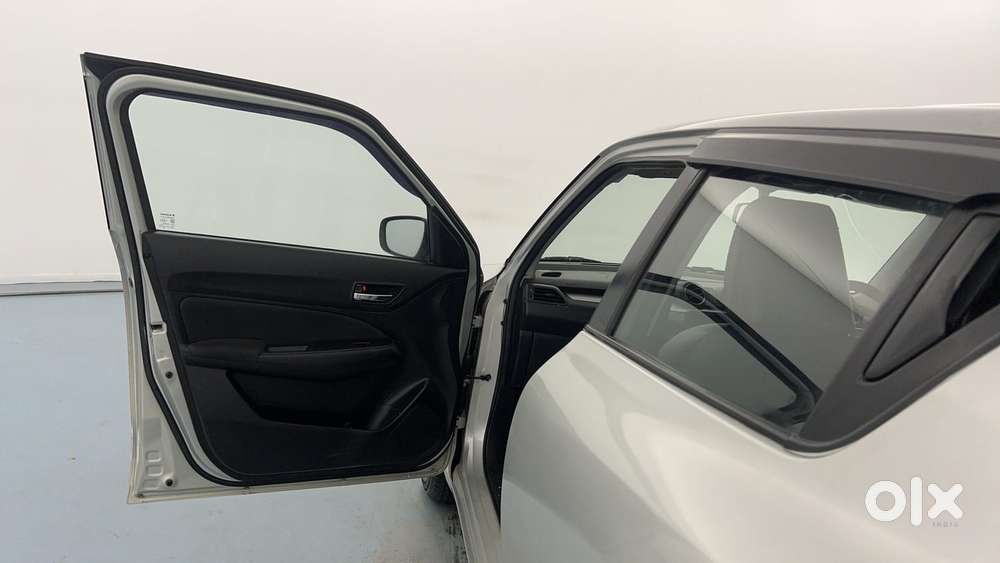 Maruti Suzuki Swift Vvt Vxi, 2021, Petrol