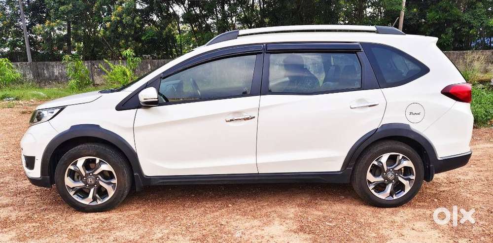 Honda Br-v Style Edition V Cvt, 2016, Petrol