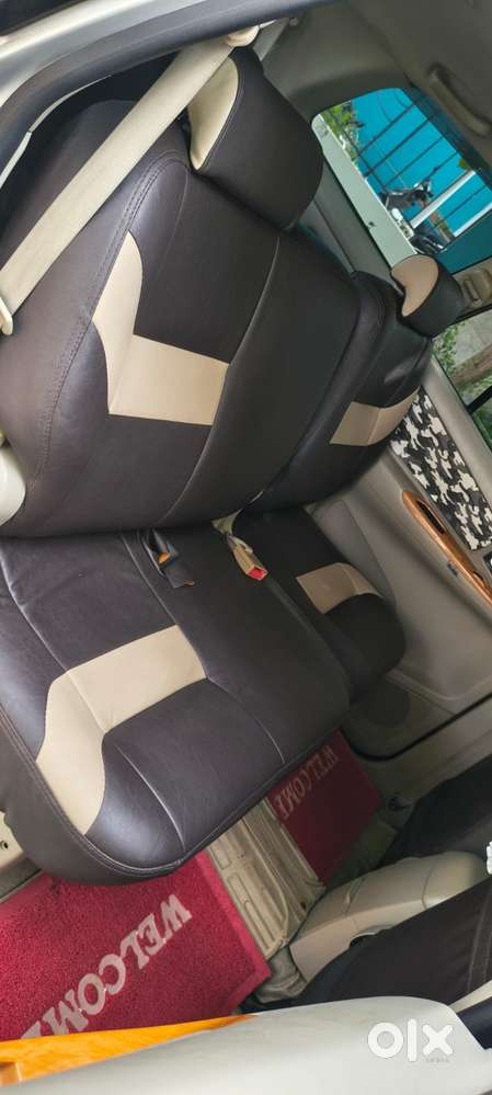 Toyota Innova 2.5 V 7 Str, 2011, Diesel