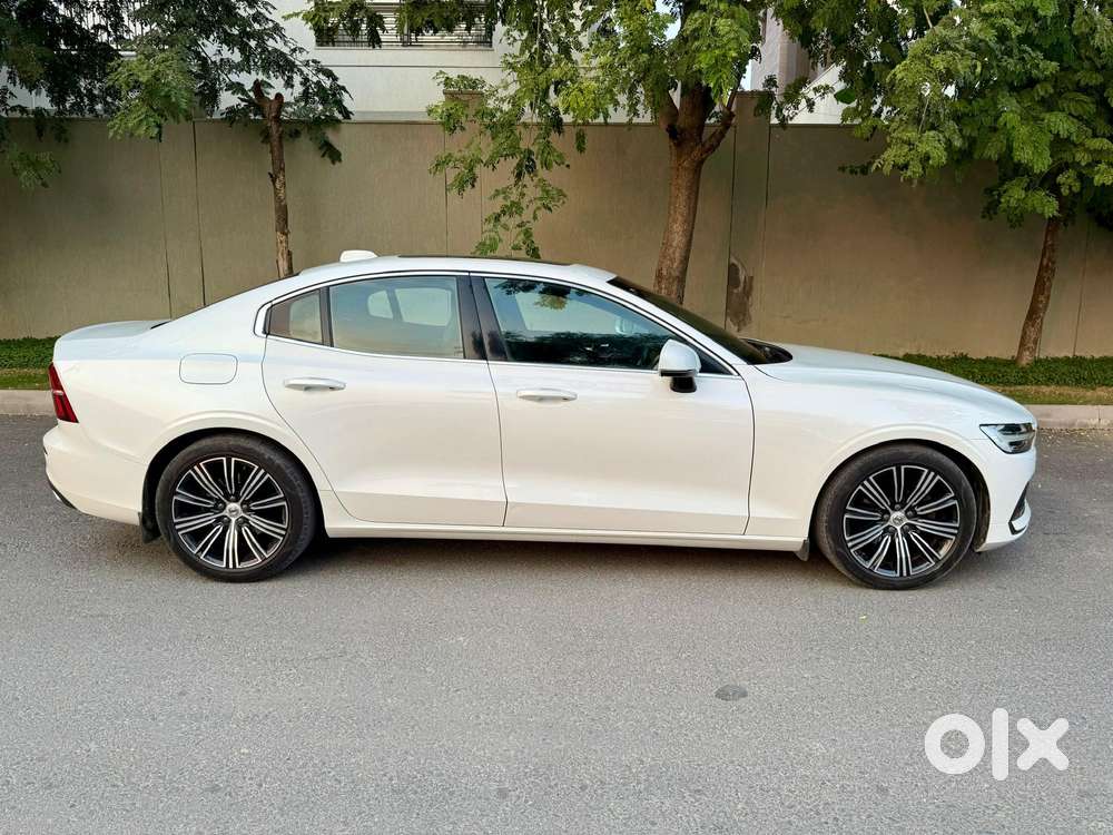 Volvo S60 T4 Inscription, 2021, Petrol