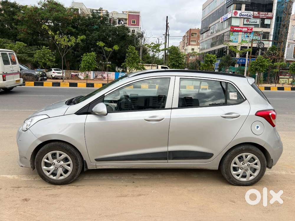 2018 Hyundai Grand I10 Sportz  Petrol  Manual  48,364 Km Driven