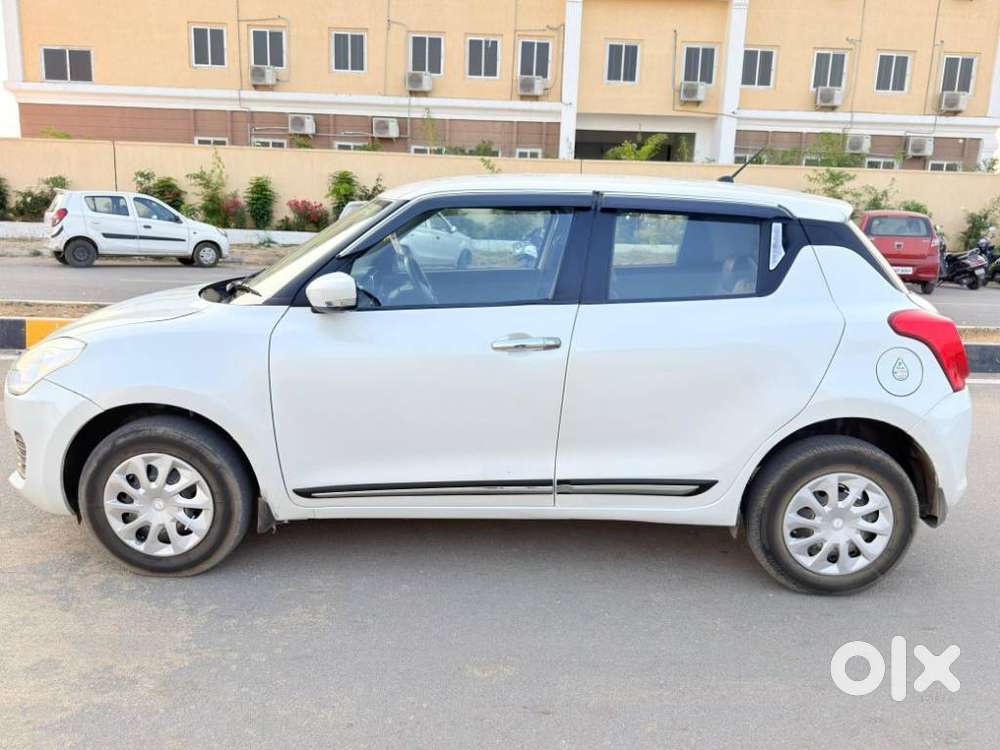 Maruti Suzuki Swift 1.2 Abs, 2022, Petrol