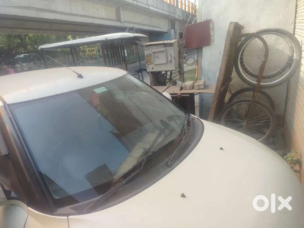 Maruti Suzuki Dzire 1.2 2010