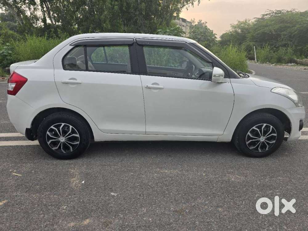 Maruti Suzuki Dzire 1.2 Vxi, 2012, Petrol