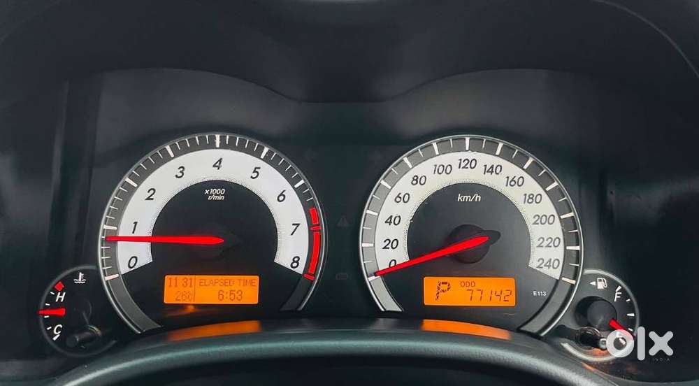 Toyota Corolla Altis [ ] 1.8 Vl At, 2012, Petrol