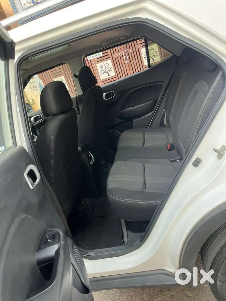 Hyundai Venue Sx Diesel 2020 Full Insurance Available