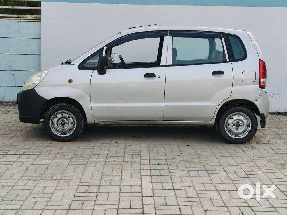Maruti Suzuki Zen Estilo Lxi Bs Iv, 2011, Cng & Hybrids
