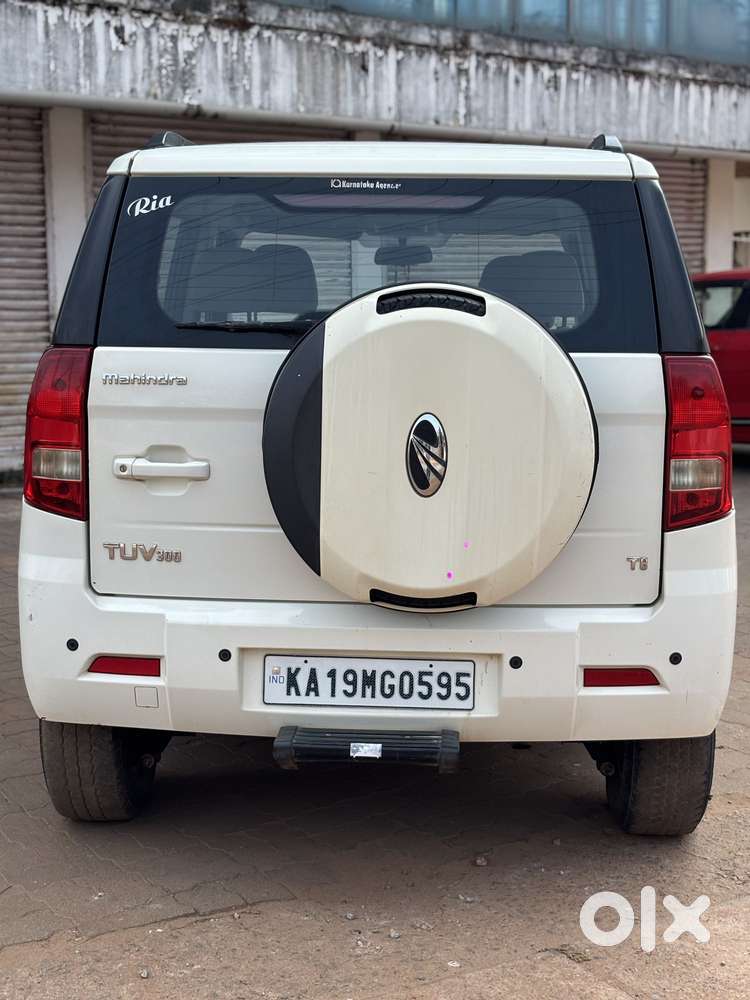 Mahindra Tuv 300 T8, 2016, Diesel