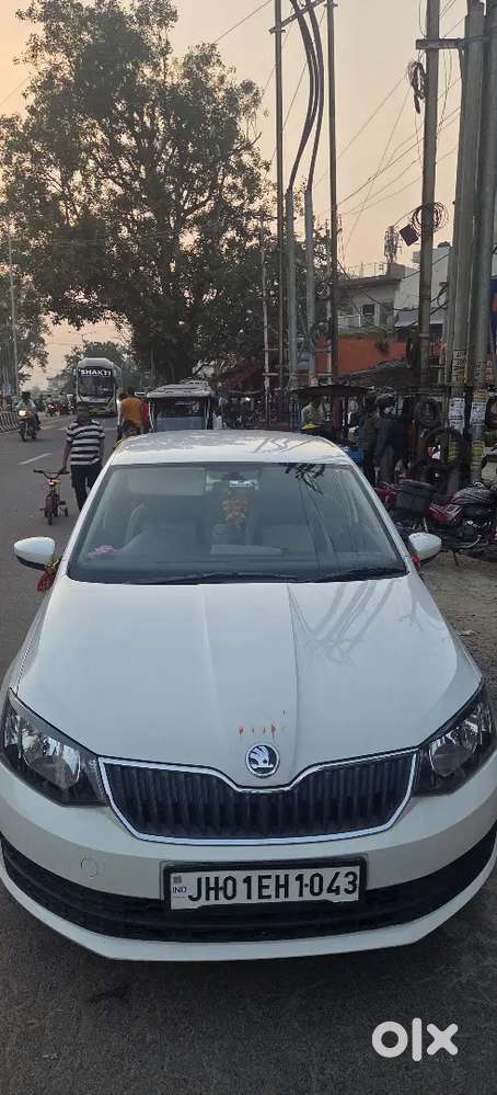 Skoda Rapid Tsi Active 2021