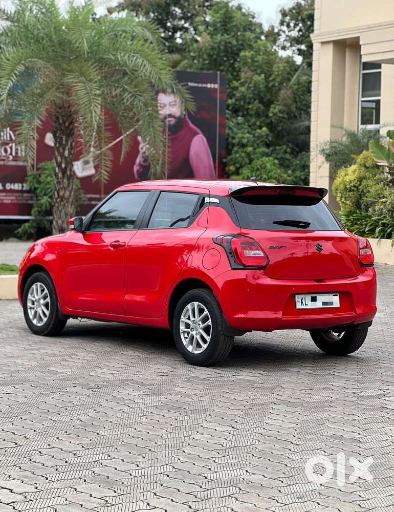 Maruti Suzuki Swift 1.3 Zxi, 2023, Petrol