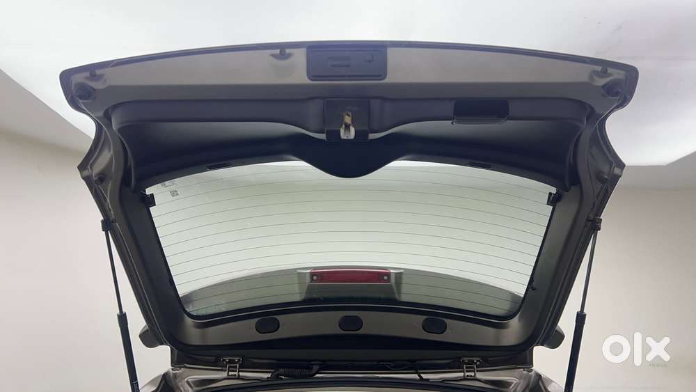 Maruti Suzuki Baleno 1.2 Zeta At, 2021, Petrol