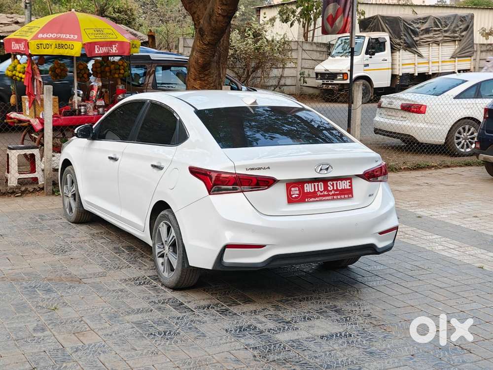 Hyundai Verna 1.6 Sx (o) Vtvt Se, 2018, Petrol