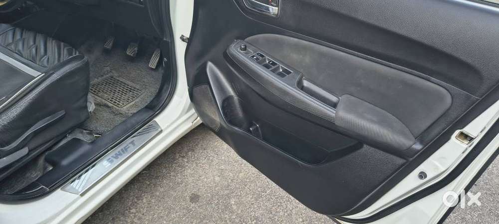 Maruti Suzuki Swift Vvt Vxi, 2022, Petrol