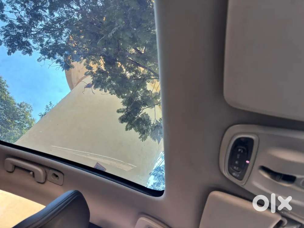 Volvo V40 Cross Country 2016 Diesel 69000 Km Driven