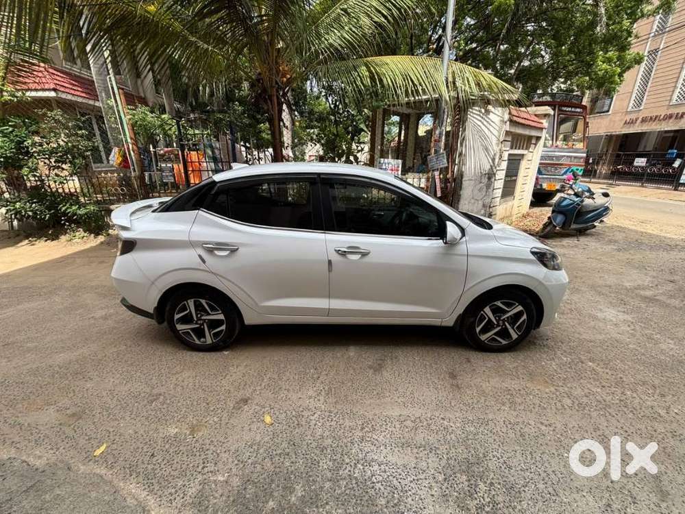 Hyundai Aura 1.2 Sx Cng, 2023, Cng & Hybrids