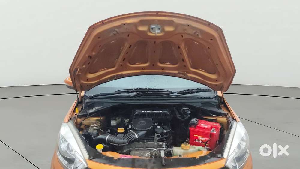 Tata Tiago 1.2 Revotron Xz, 2017, Petrol