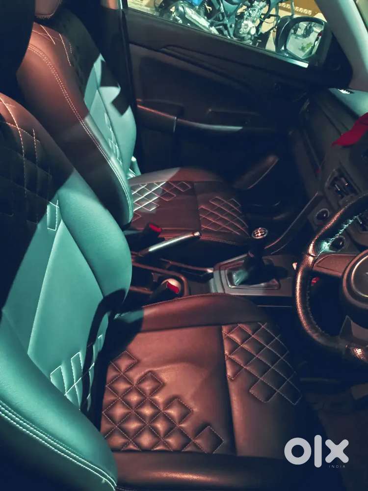 Maruti Suzuki Brezza 2023 Cng & Hybrids 10679 Km Driven