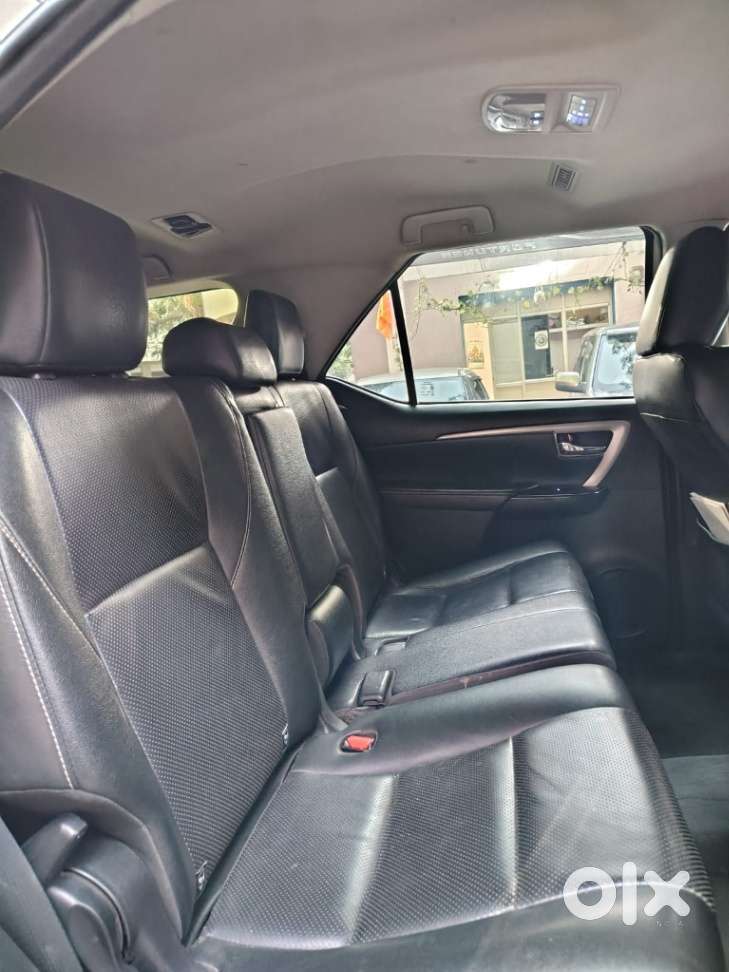 Toyota Fortuner 4x2 Mt 2.8 Diesel, 2021, Diesel